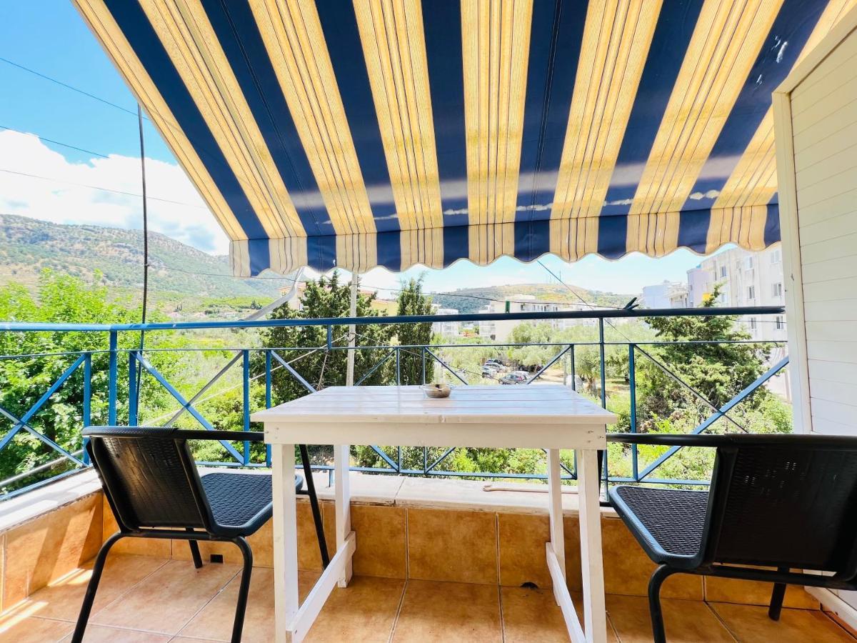 Hotel Portokali Himare Bagian luar foto