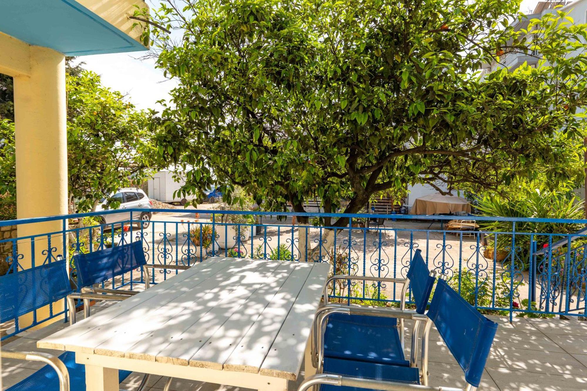 Hotel Portokali Himare Bagian luar foto