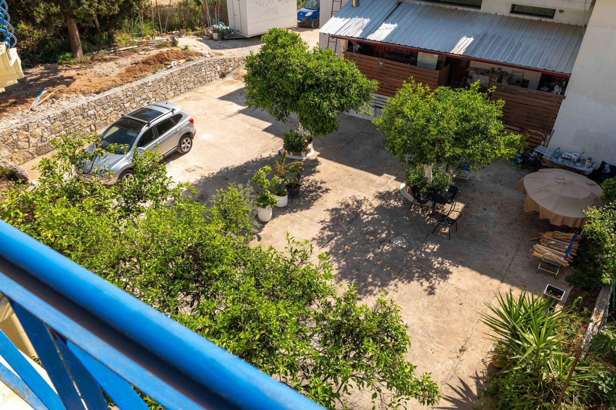 Hotel Portokali Himare Bagian luar foto
